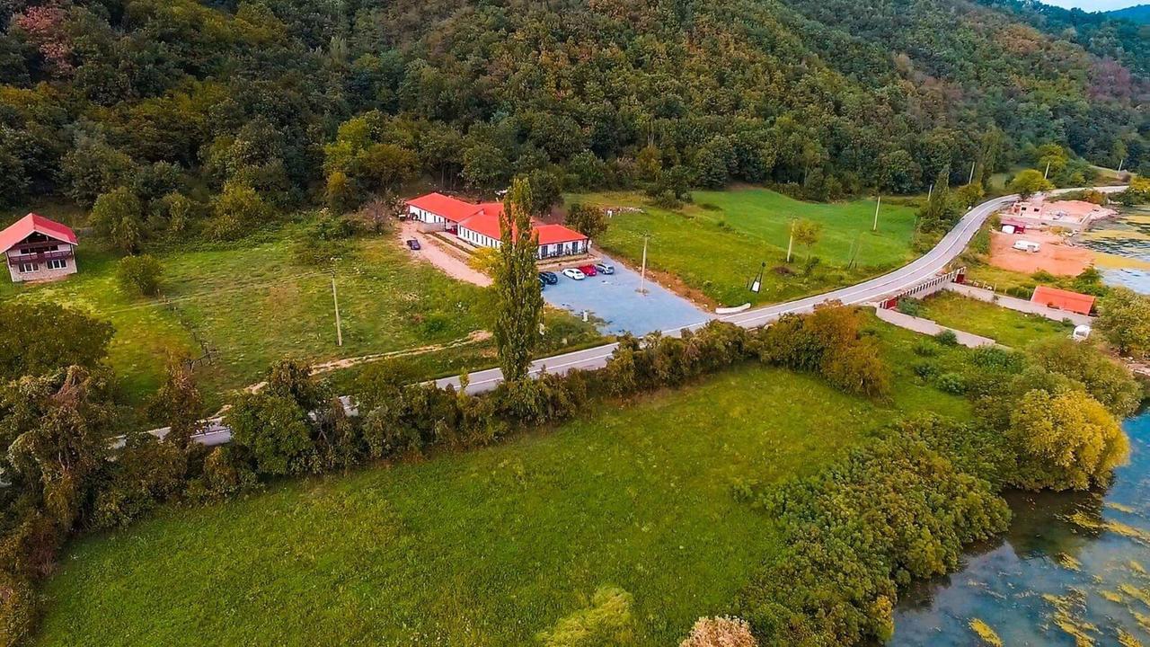 Clisura Dunarii - Pensiunea Casa Creta Liborajdea Exterior foto